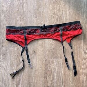 Victoria's Secret Garter Belt Red Satin Black Lace Retro Womens Size M/L